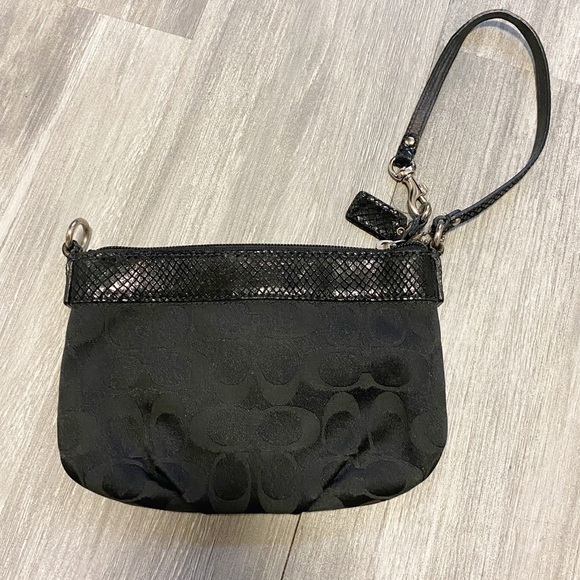 Coach Signature C Y2K Pouchette Black w/ Patent Leather Snake Print Trim - Picture 3 of 6